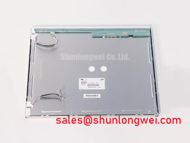 LCD Displays: LTM190E1-L01 and LTM190E4-L02