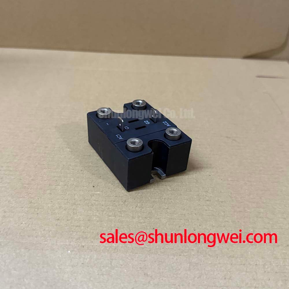 Crydom M505013F IGBT