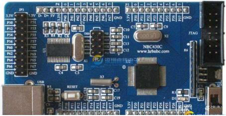 How does the microcontroller collect analog signals through the ADC module